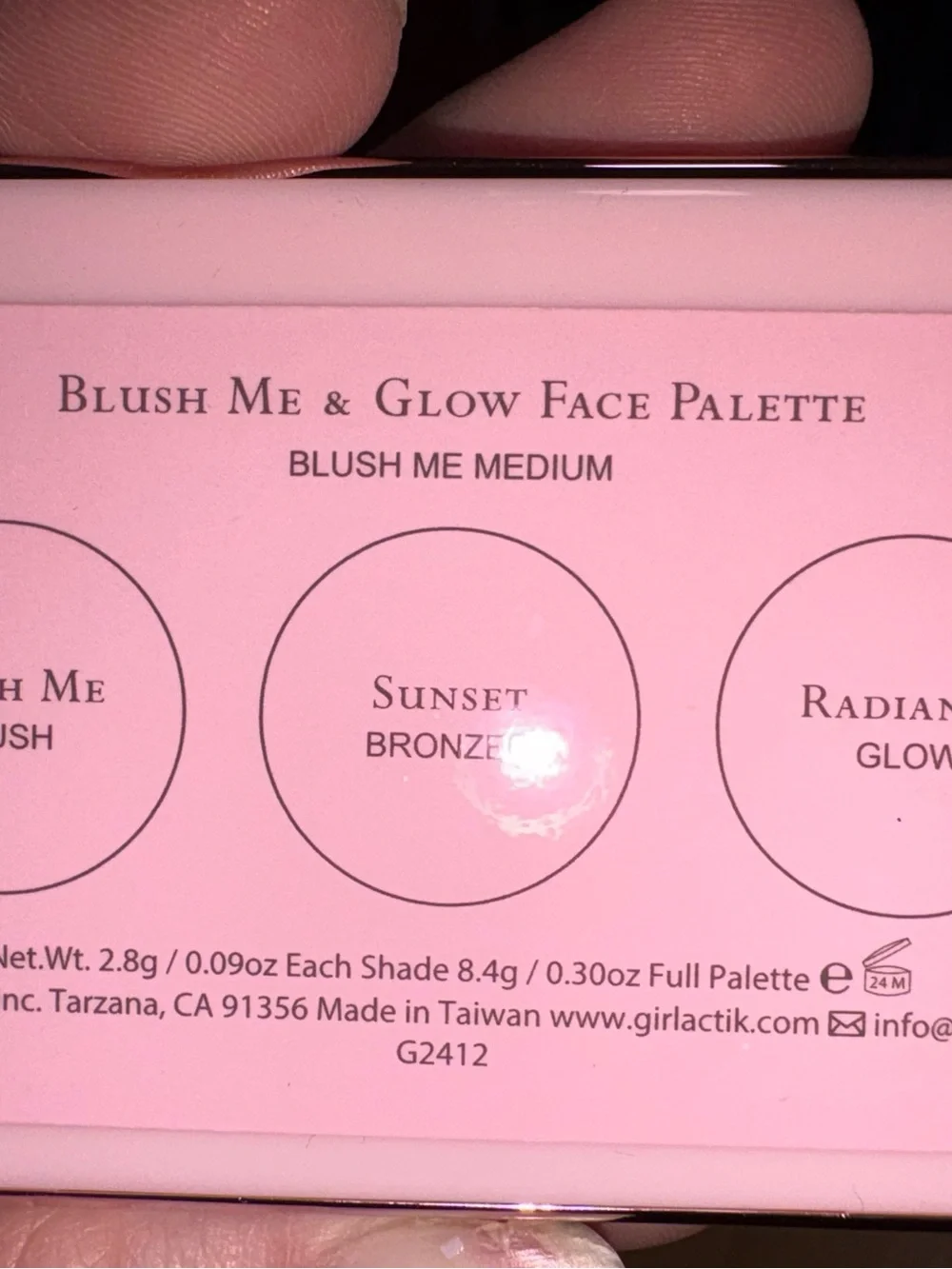 girlactık NEW! Blush Me & Glow Face Palette
